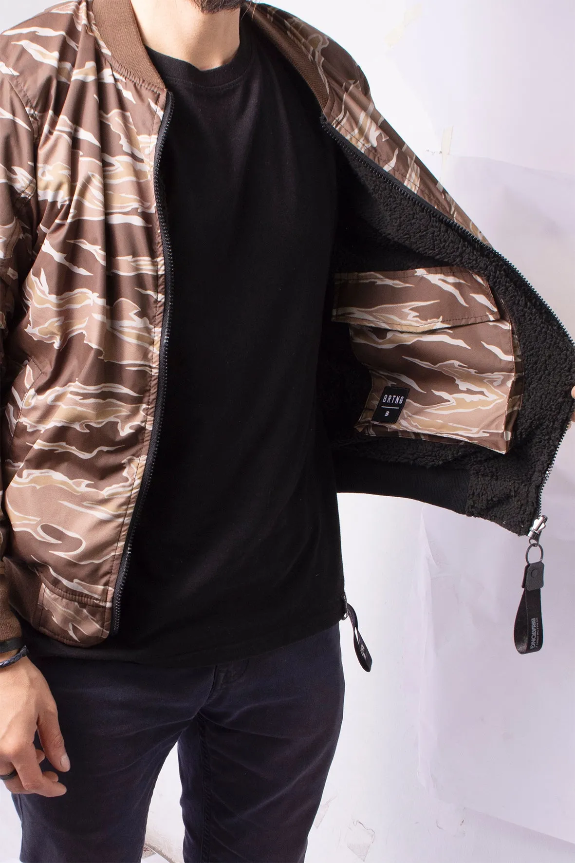 Bomber Jacket Reversible Kuro Camuflado Negro