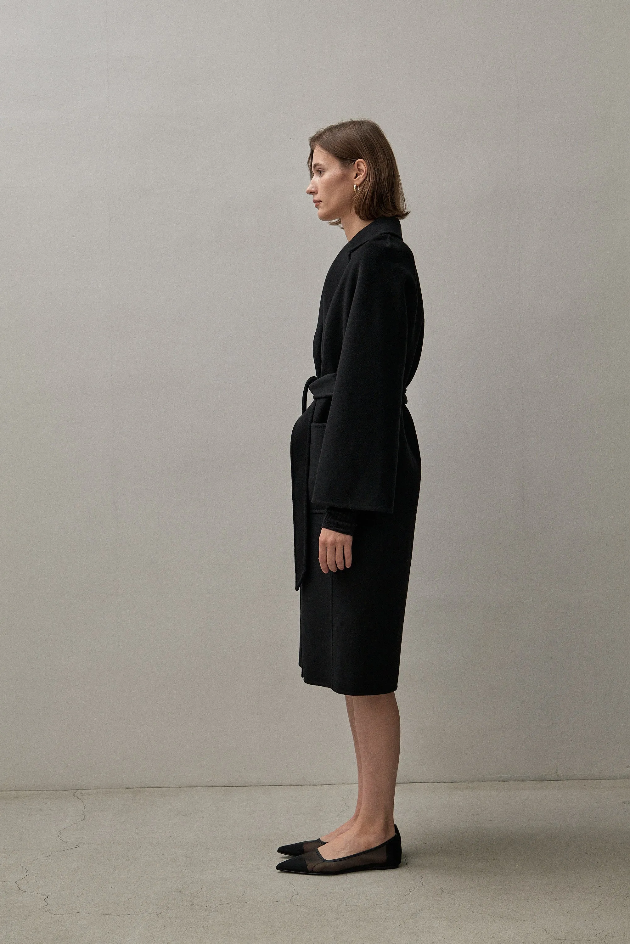 THE CLASSIC COAT - BLACK