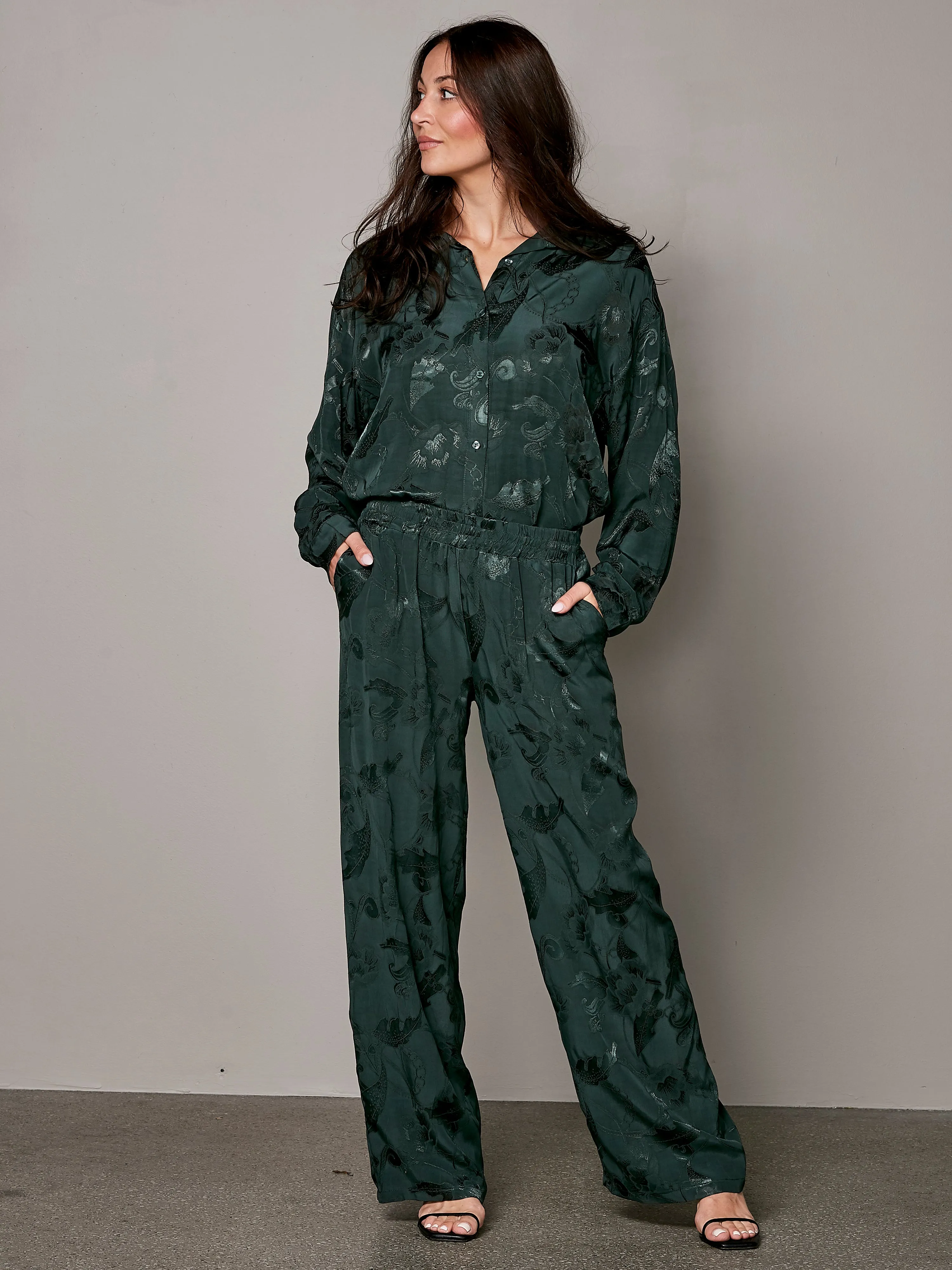 VAVA trousers - Green Absolute